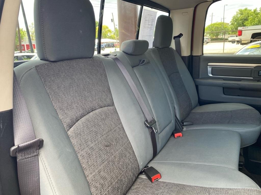 RAM 1500 Big Horn Crew Cab 4WD SWB 2017