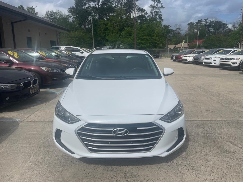 Hyundai Elantra  2018