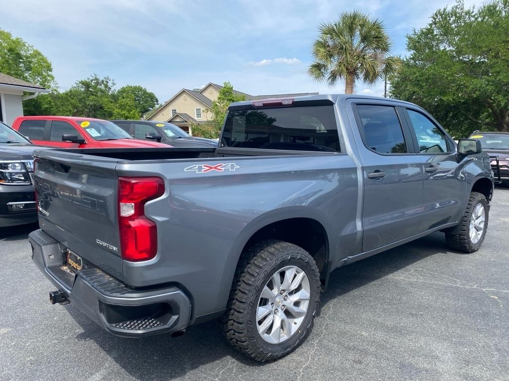 Chevrolet Silverado 1500 Custom Crew Cab Short Box 4WD 2021