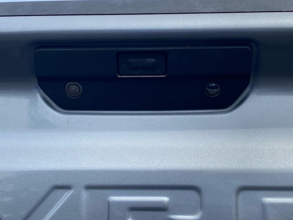 Chevrolet Silverado 1500 Custom Crew Cab Short Box 4WD 2021