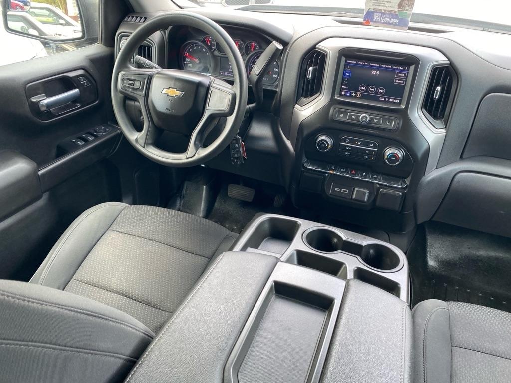 Chevrolet Silverado 1500 Custom Crew Cab Short Box 4WD 2021