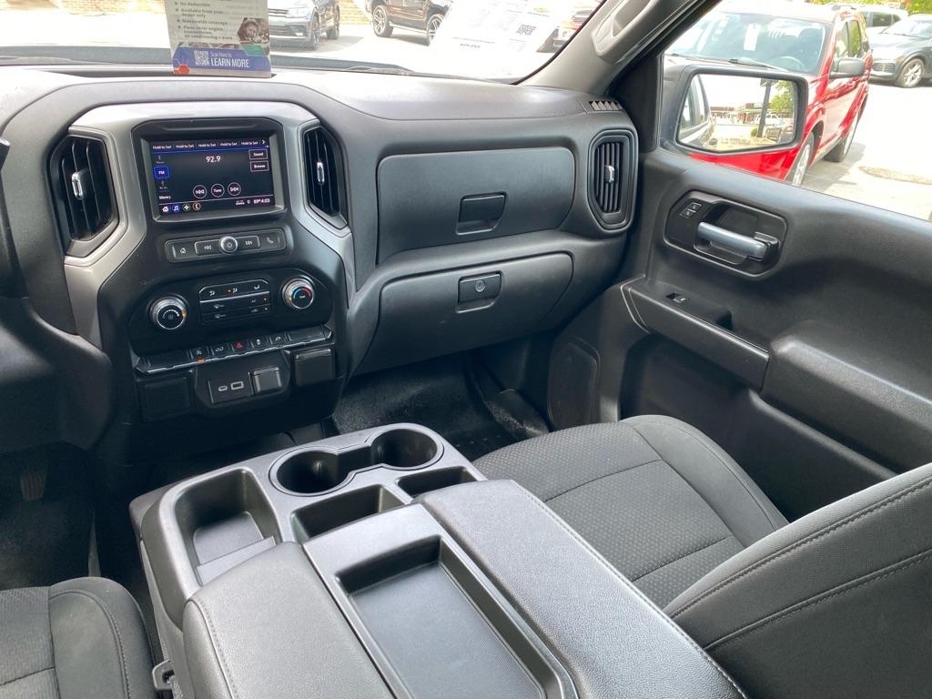 Chevrolet Silverado 1500 Custom Crew Cab Short Box 4WD 2021