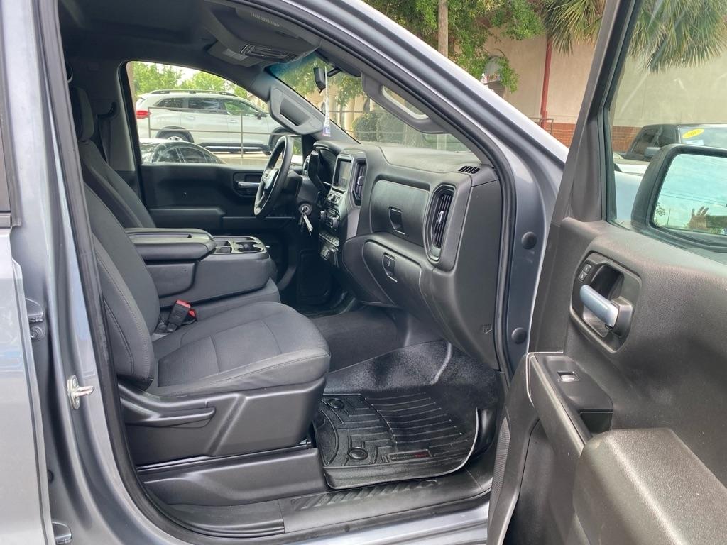 Chevrolet Silverado 1500 Custom Crew Cab Short Box 4WD 2021