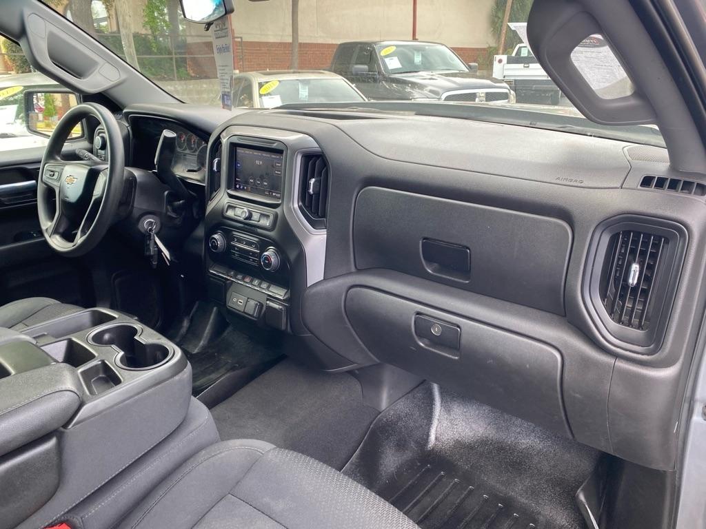 Chevrolet Silverado 1500 Custom Crew Cab Short Box 4WD 2021