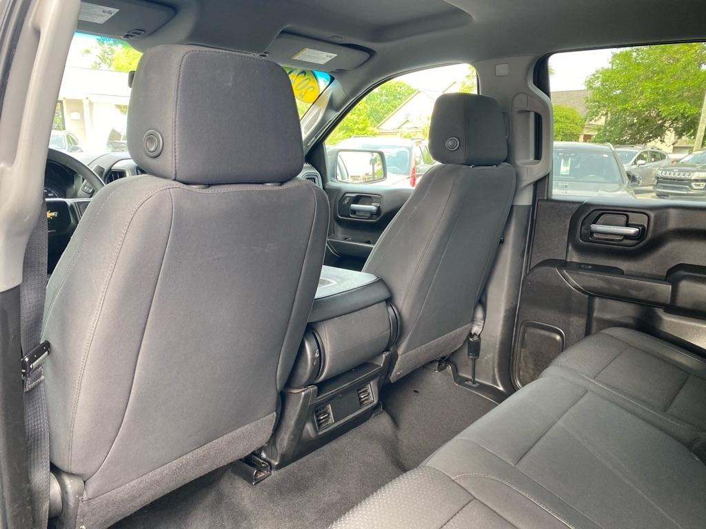 Chevrolet Silverado 1500 Custom Crew Cab Short Box 4WD 2021