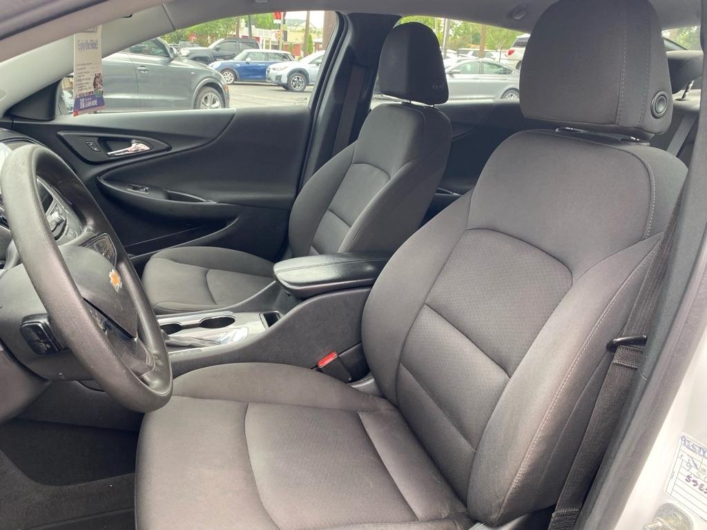 Chevrolet Malibu  2020