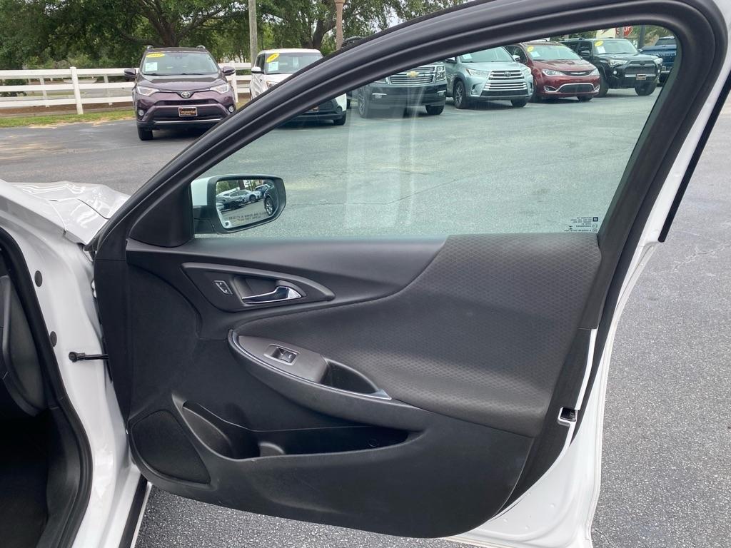Chevrolet Malibu  2020