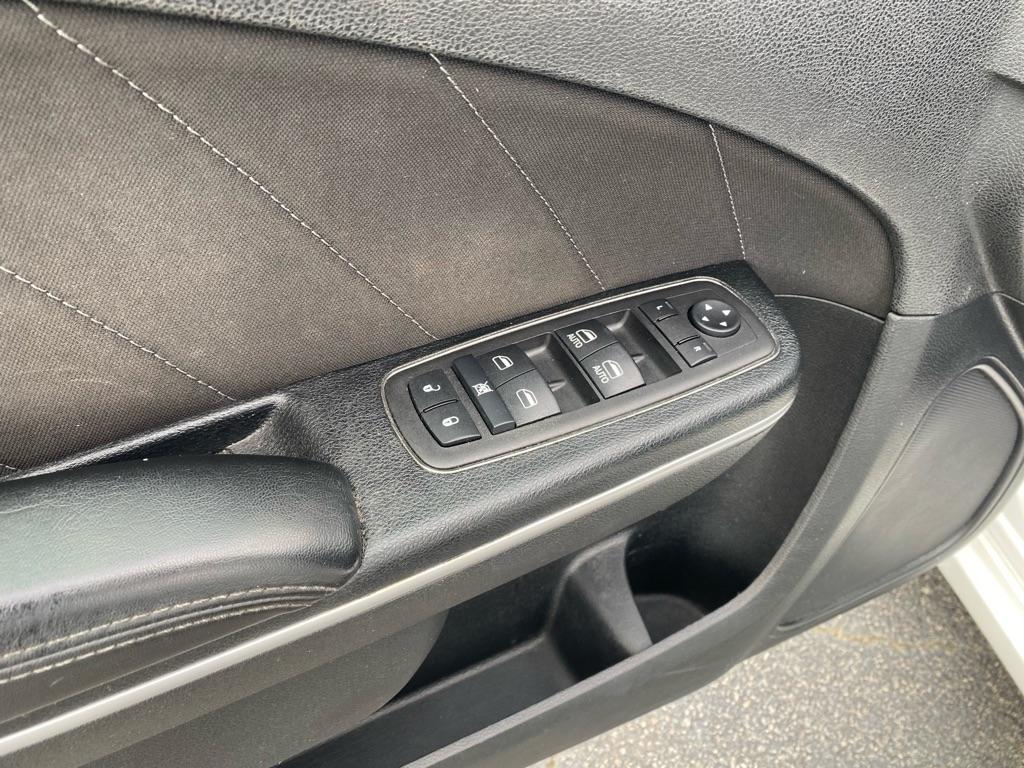 Dodge Charger  2020