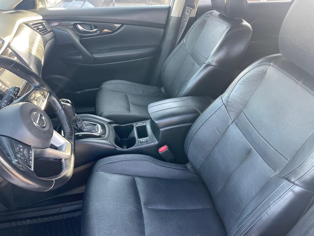 Nissan Rogue  2017