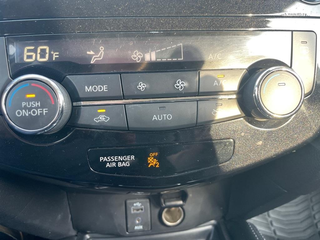 Nissan Rogue  2017