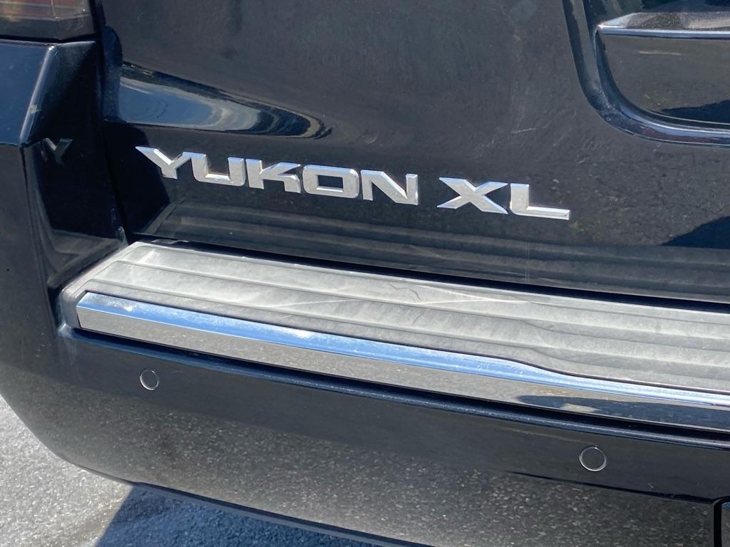 GMC Yukon XL Denali 2017