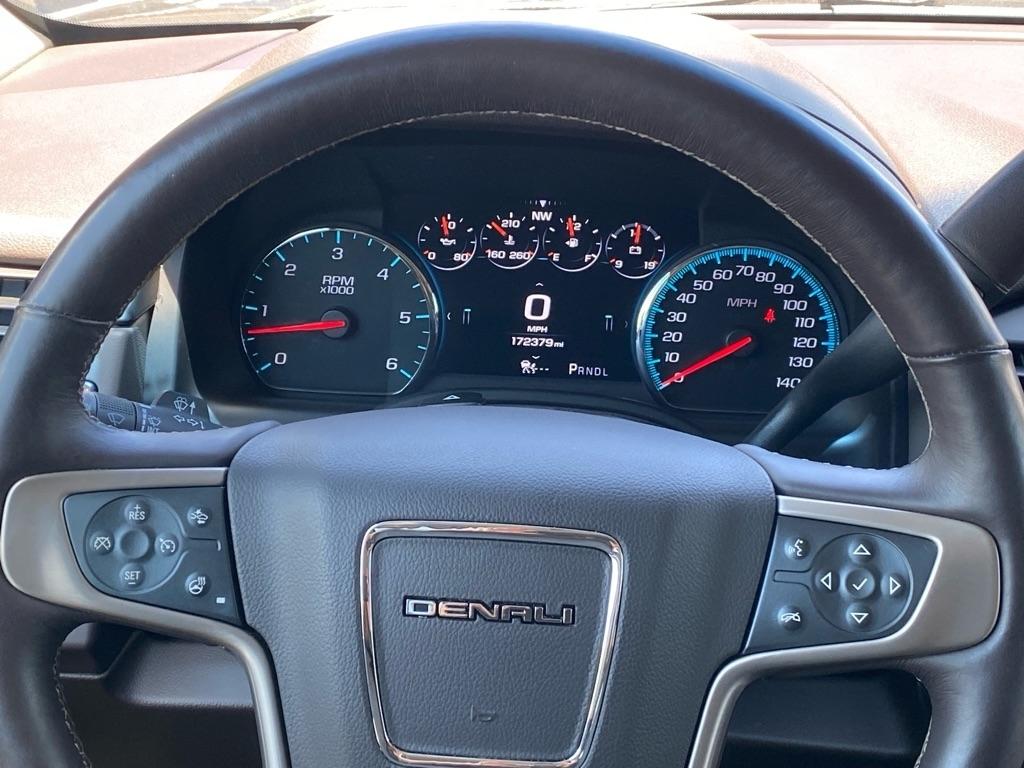 GMC Yukon XL Denali 2017