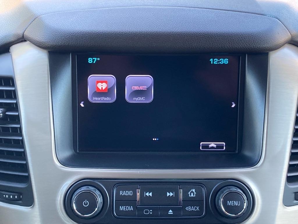 GMC Yukon XL Denali 2017