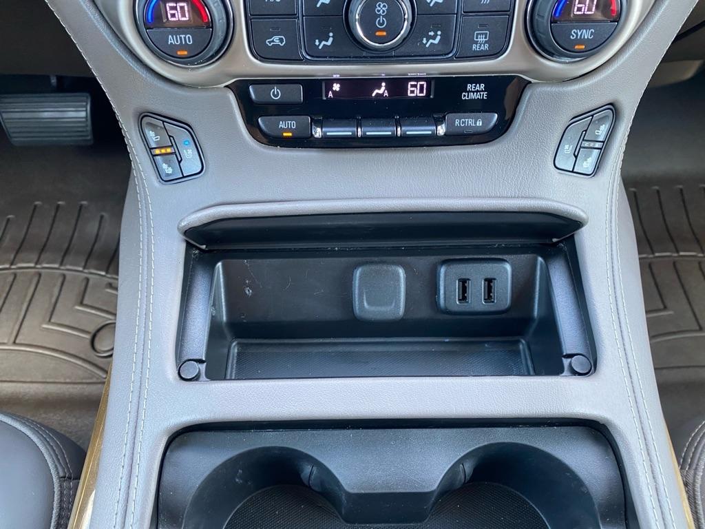 GMC Yukon XL Denali 2017