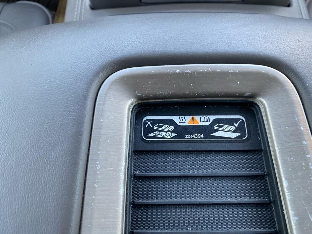 GMC Yukon XL Denali 2017