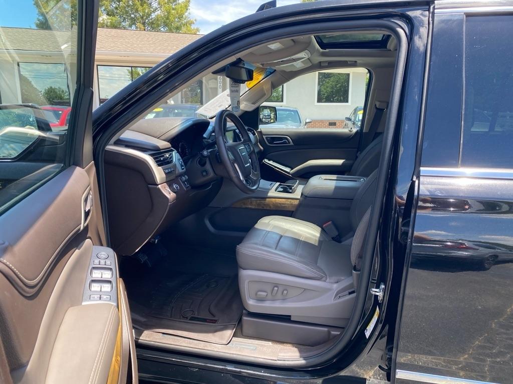 GMC Yukon XL Denali 2017