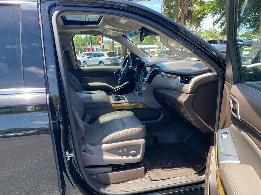 GMC Yukon XL Denali 2017