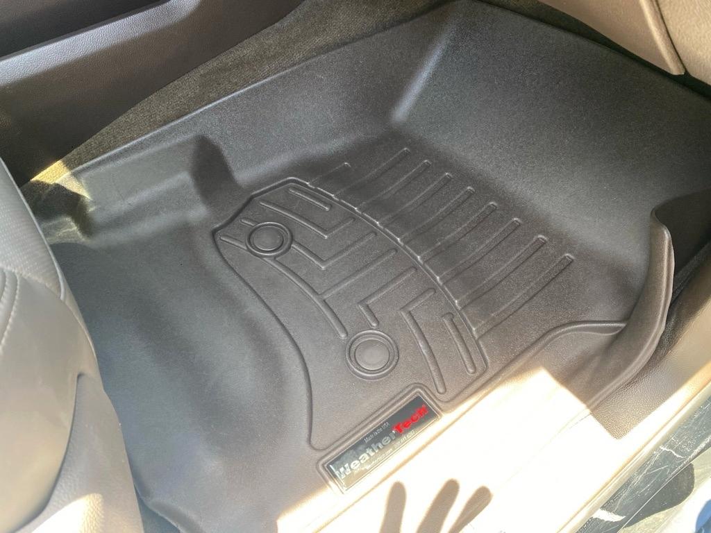 GMC Yukon XL Denali 2017