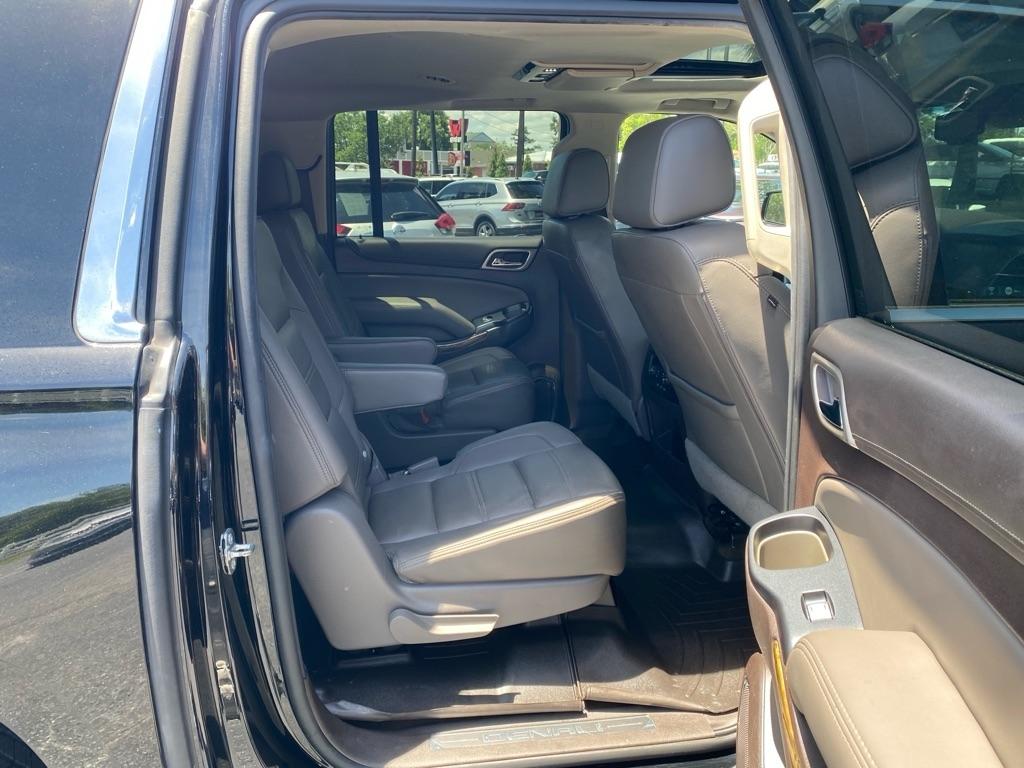 GMC Yukon XL Denali 2017