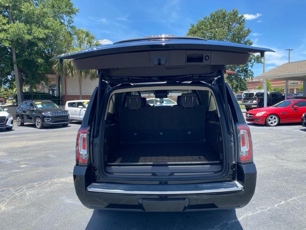GMC Yukon XL Denali 2017