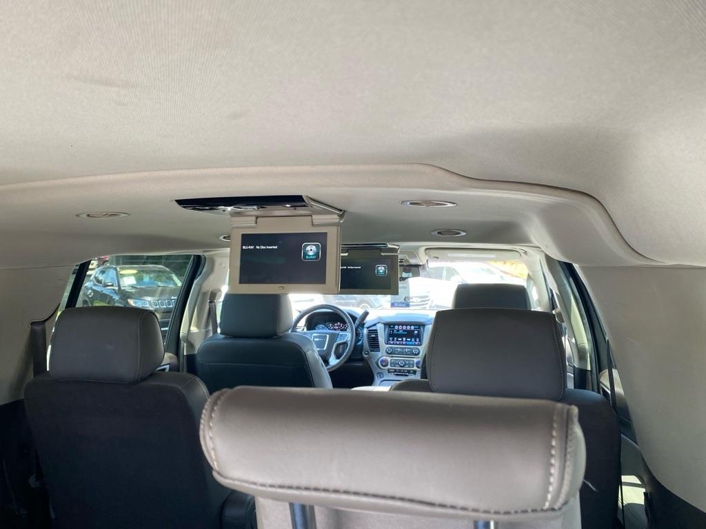 GMC Yukon XL Denali 2017
