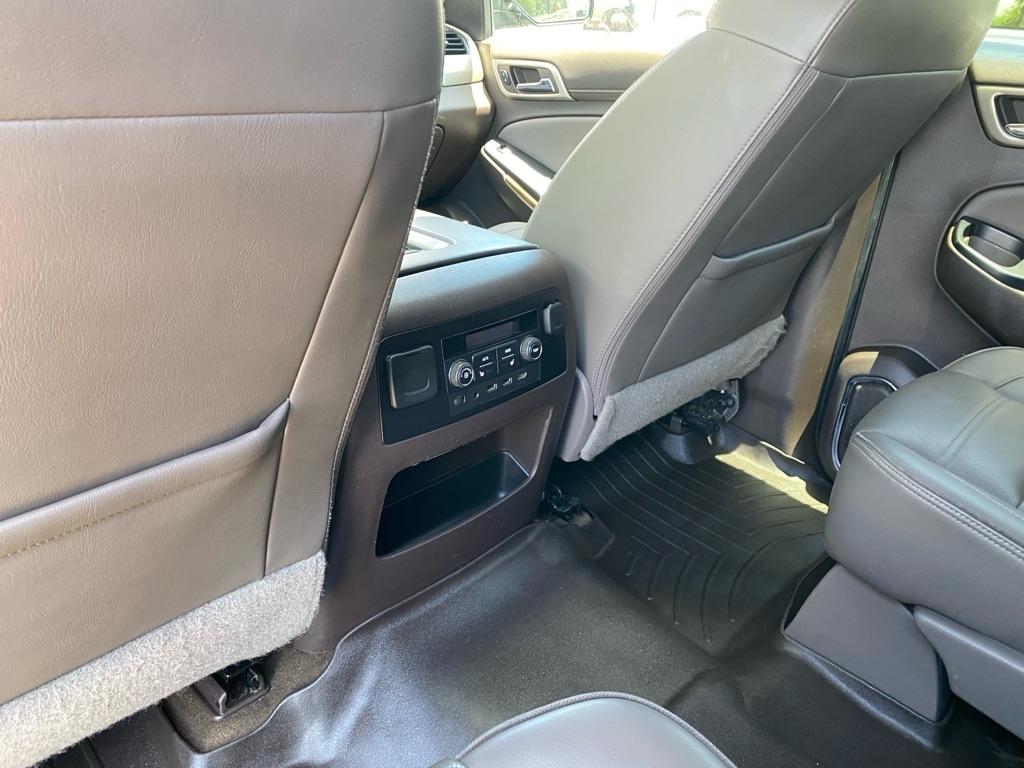 GMC Yukon XL Denali 2017