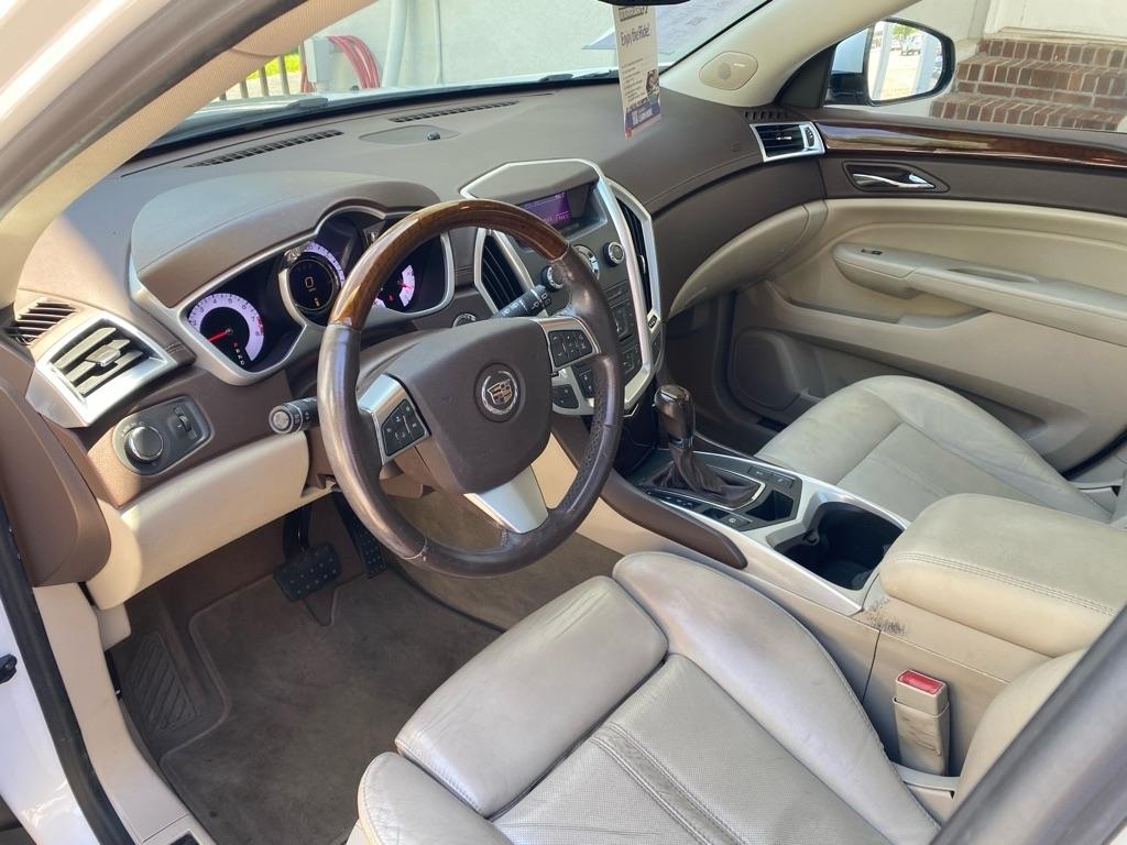 Cadillac SRX Luxury Collection 2011