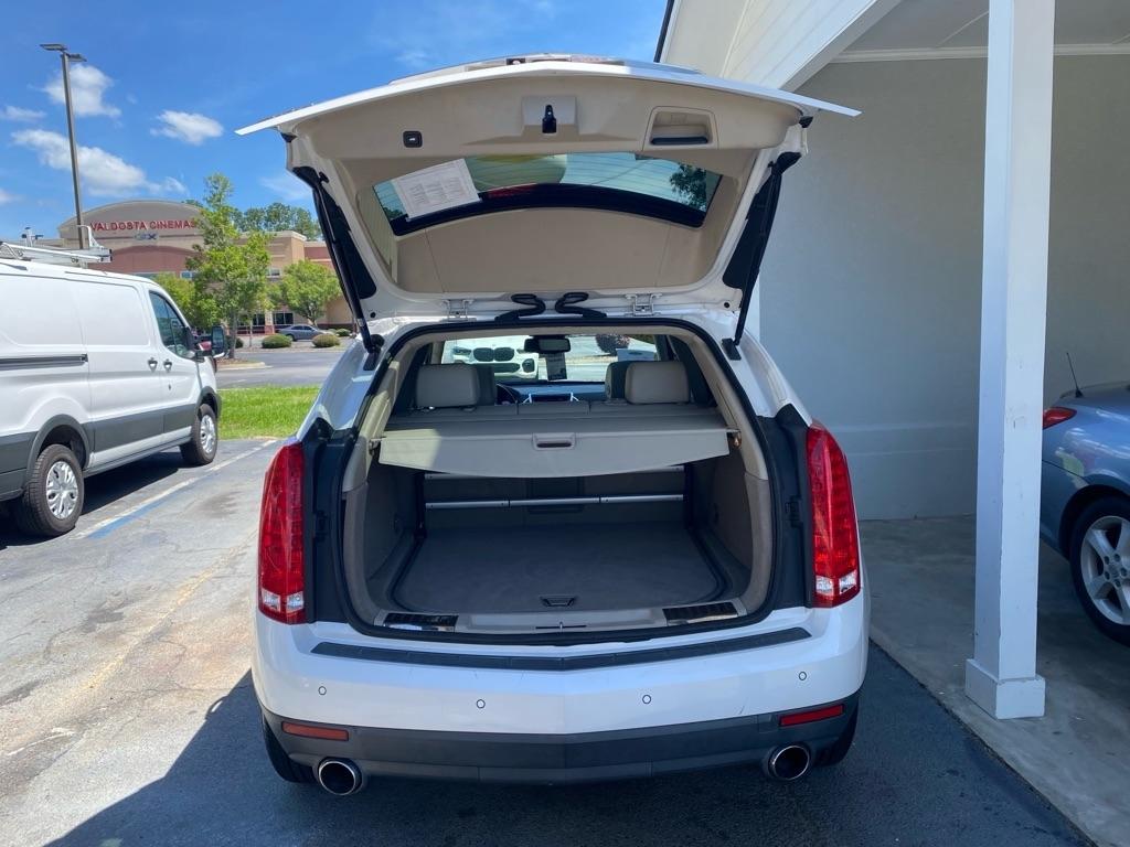 Cadillac SRX Luxury Collection 2011