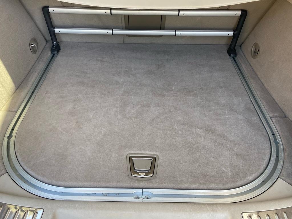 Cadillac SRX Luxury Collection 2011
