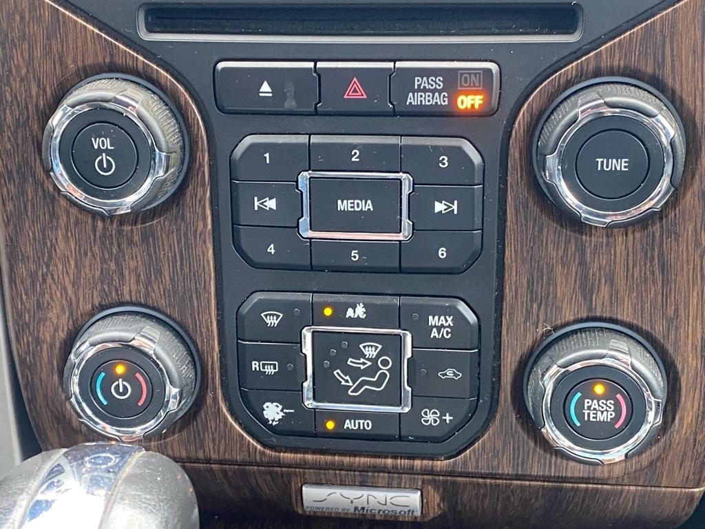 Ford F-150 Lariat 2WD SuperCrew 5.5' Box 2014