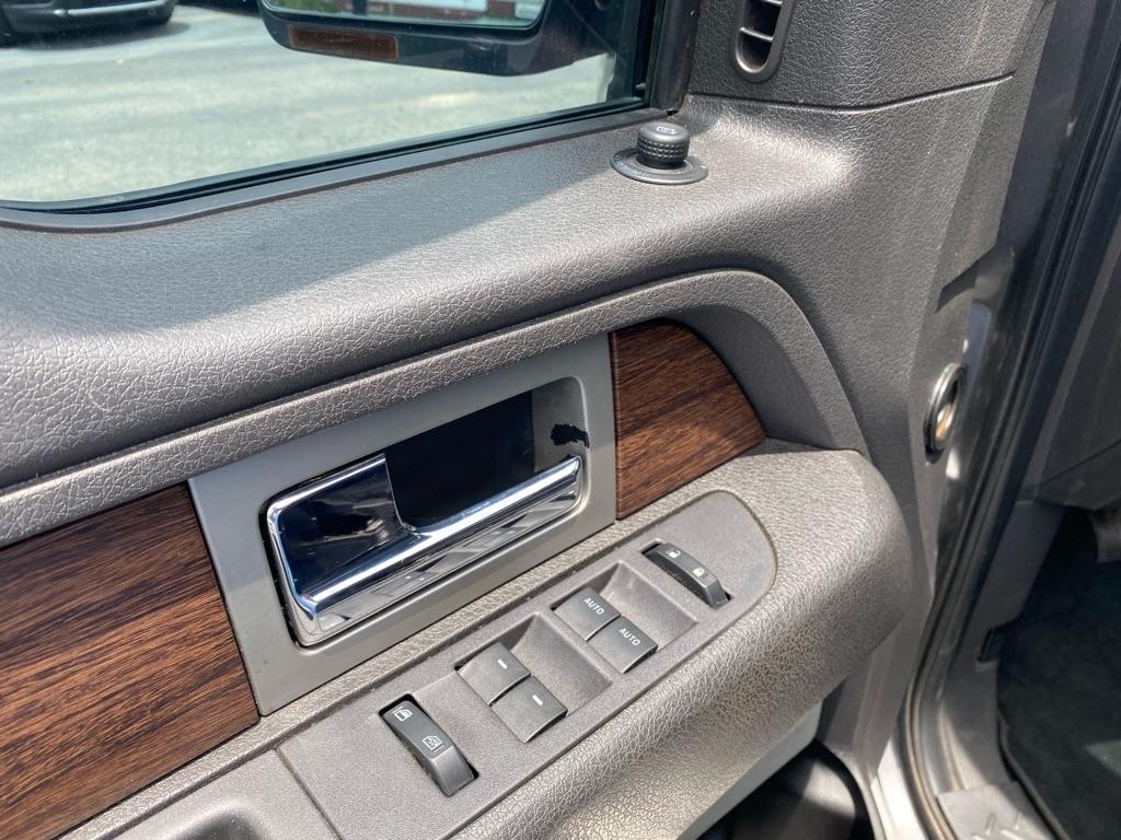 Ford F-150 Lariat 2WD SuperCrew 5.5' Box 2014