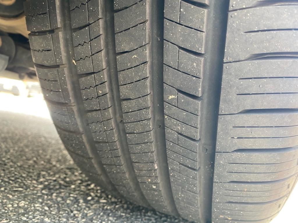 Ford Fusion SE 4D Sedan 4 Cyl 2016