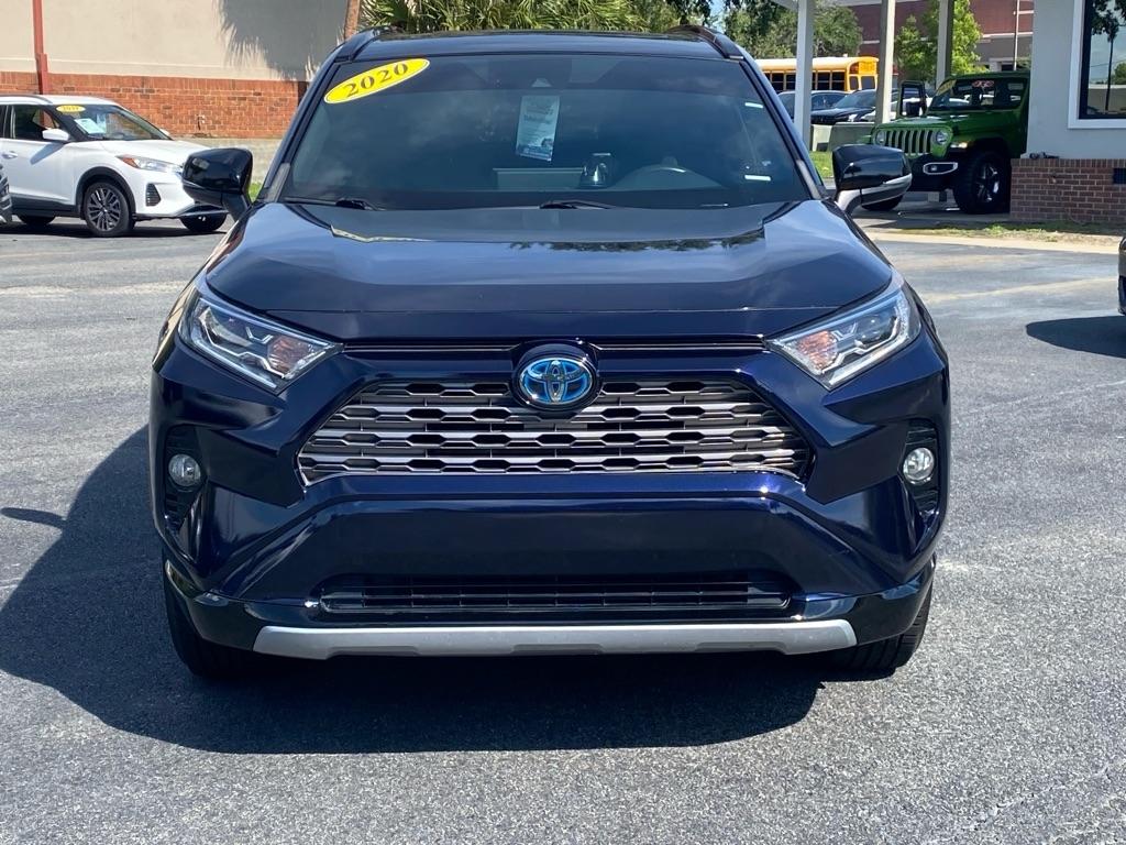 Toyota RAV4 Hybrid XLE AWD 2020