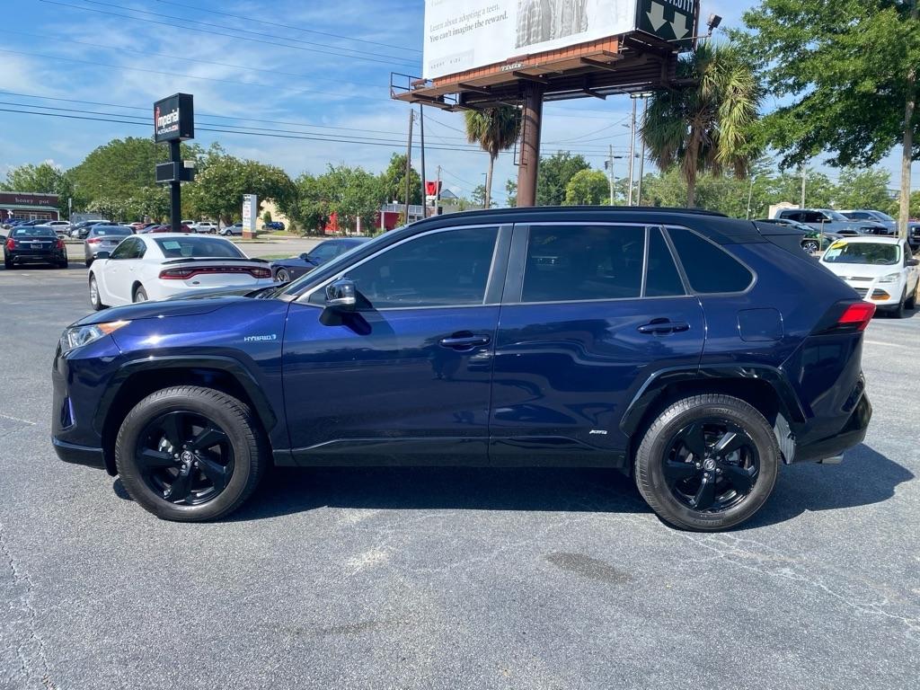 Toyota RAV4 Hybrid XLE AWD 2020