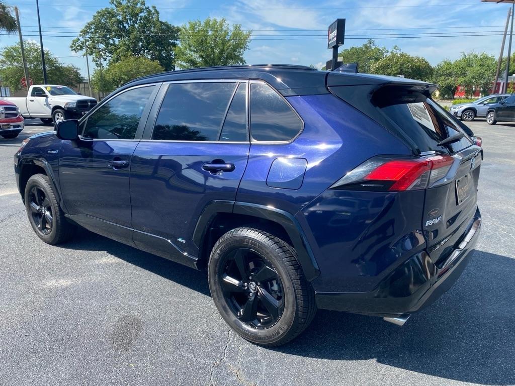 Toyota RAV4 Hybrid XLE AWD 2020