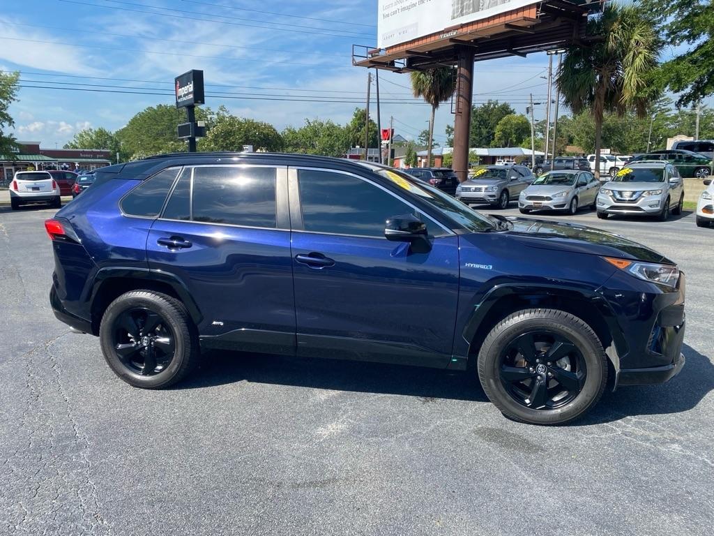 Toyota RAV4 Hybrid XLE AWD 2020