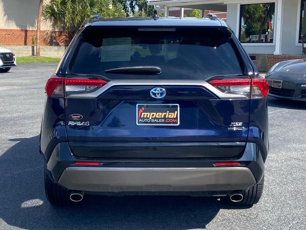 Toyota RAV4 Hybrid XLE AWD 2020