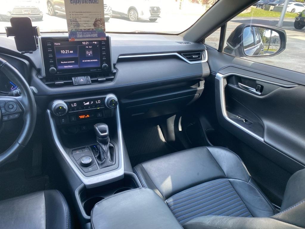 Toyota RAV4 Hybrid XLE AWD 2020