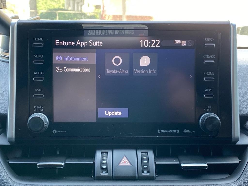 Toyota RAV4 Hybrid XLE AWD 2020