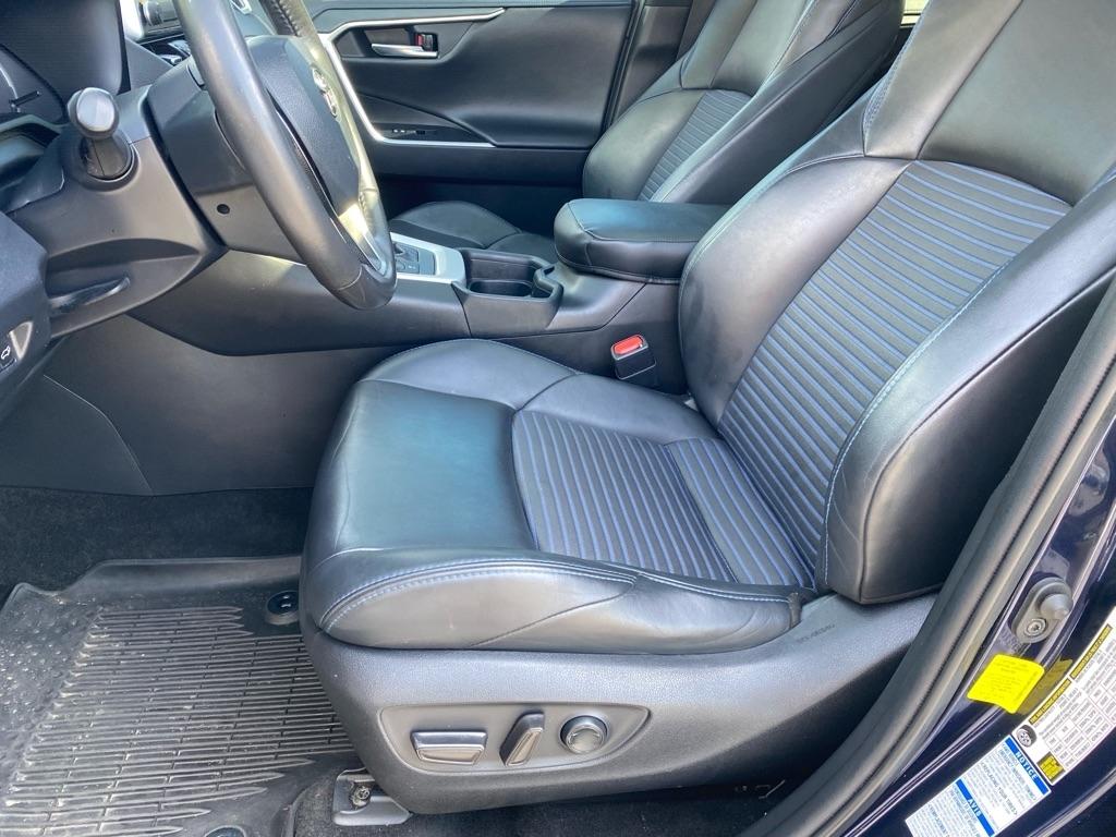 Toyota RAV4 Hybrid XLE AWD 2020