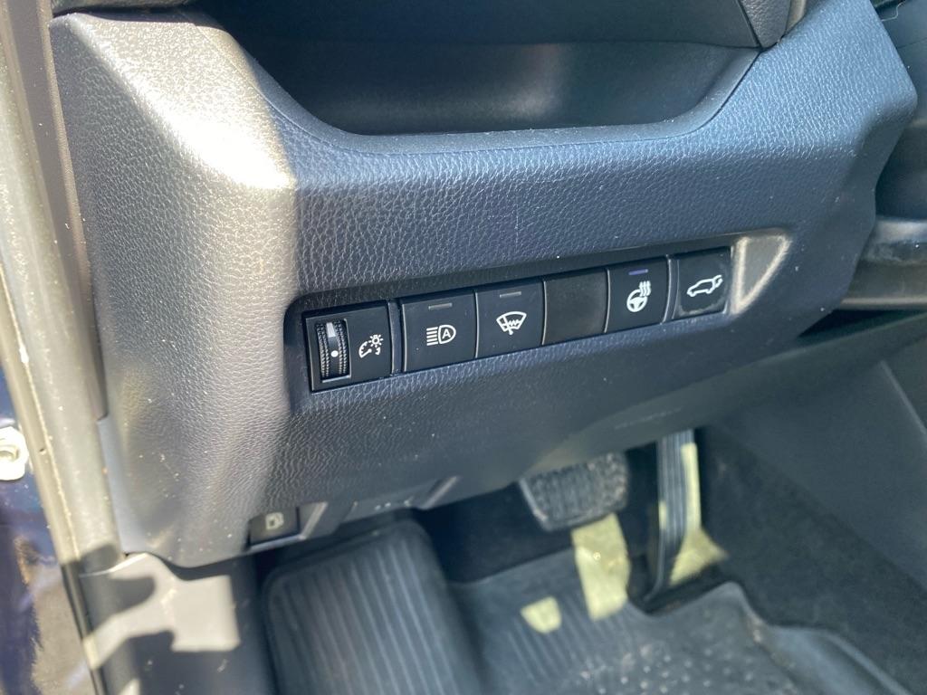 Toyota RAV4 Hybrid XLE AWD 2020