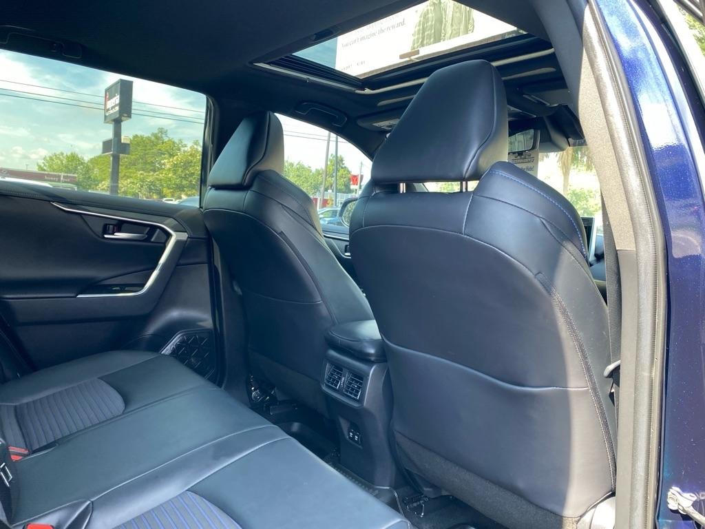 Toyota RAV4 Hybrid XLE AWD 2020