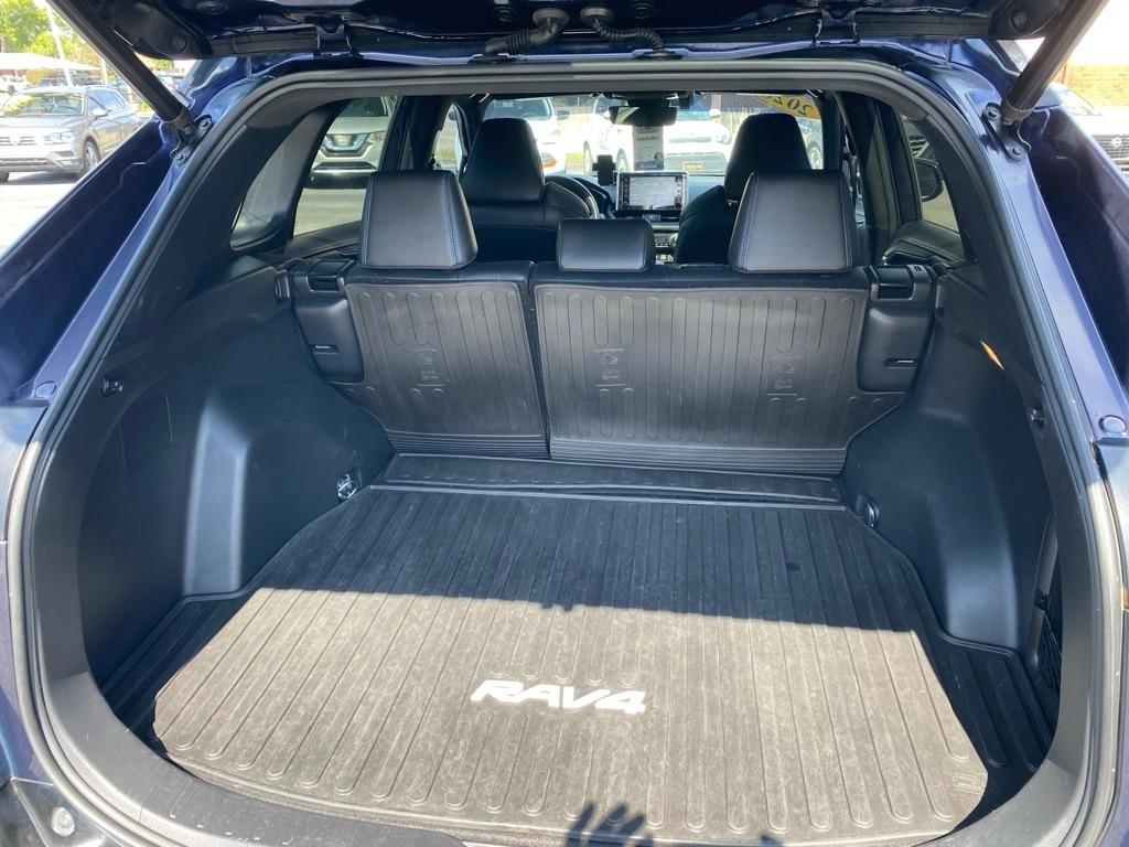 Toyota RAV4 Hybrid XLE AWD 2020