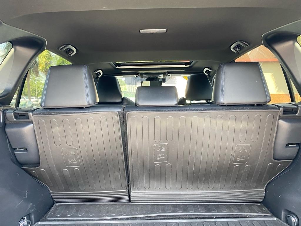 Toyota RAV4 Hybrid XLE AWD 2020