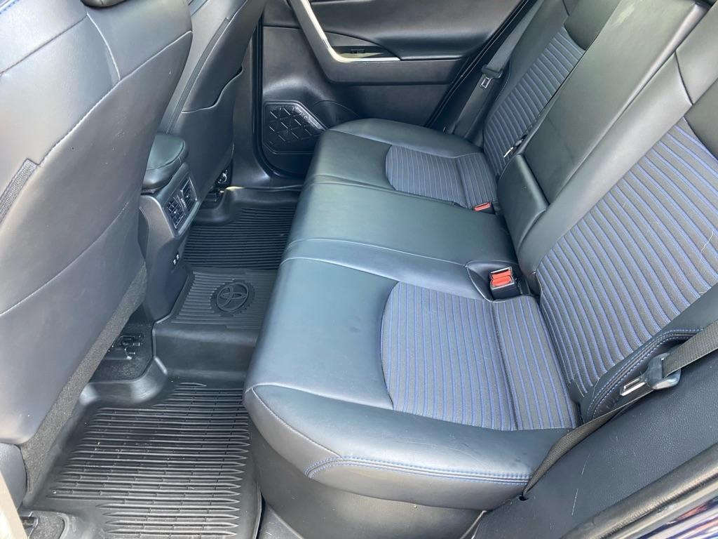 Toyota RAV4 Hybrid XLE AWD 2020