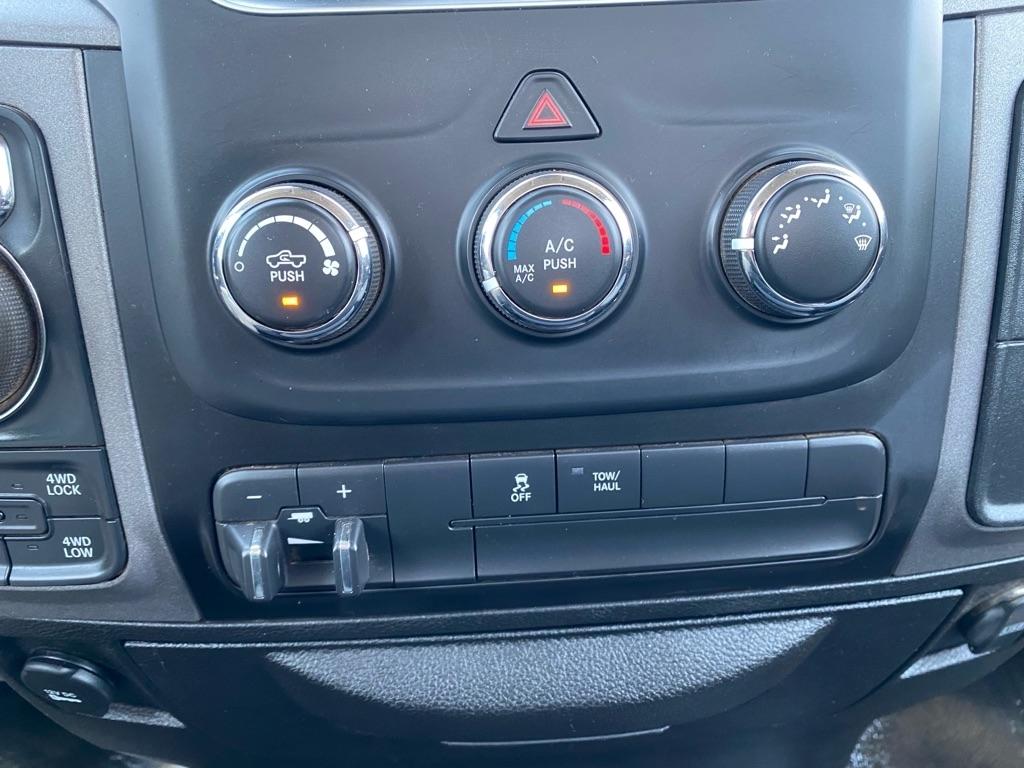 RAM 1500 Classic Tradesman Regular Cab SWB 4WD 2019