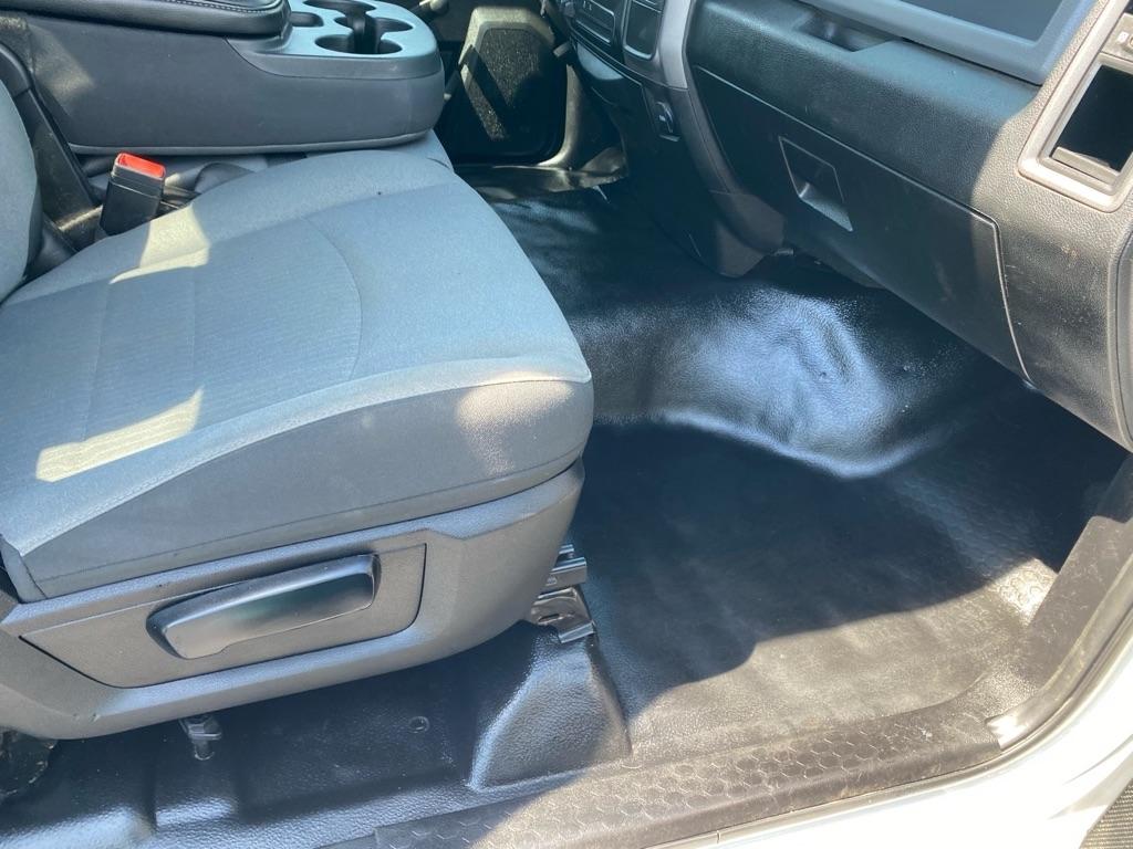 RAM 1500 Classic Tradesman Regular Cab SWB 4WD 2019