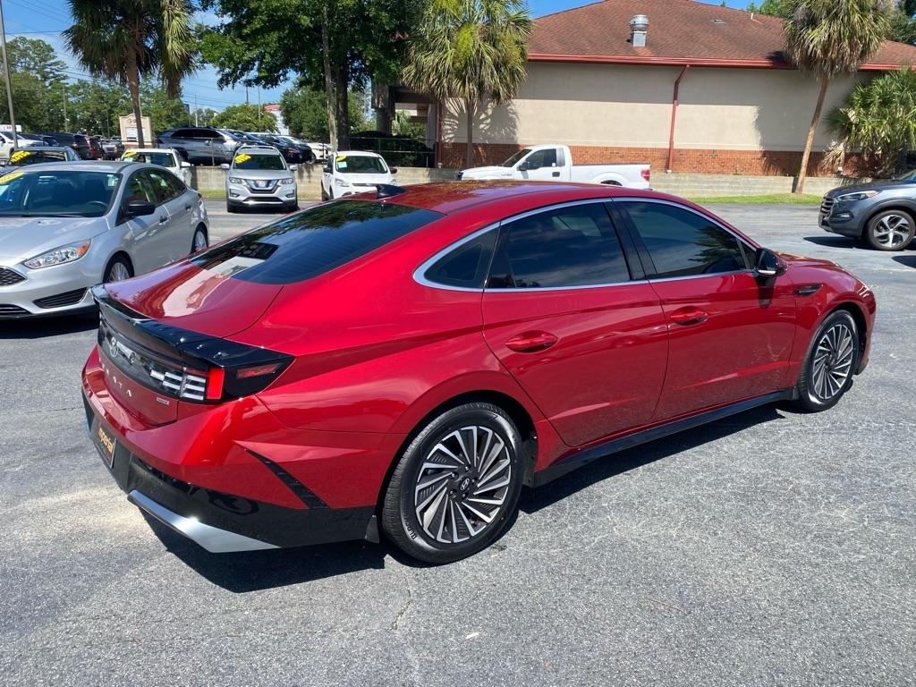 Hyundai Sonata Hybrid  2024