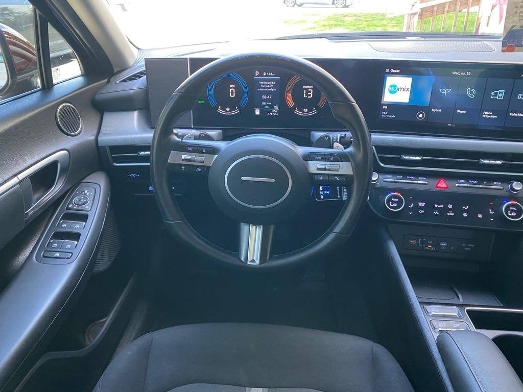 Hyundai Sonata Hybrid  2024