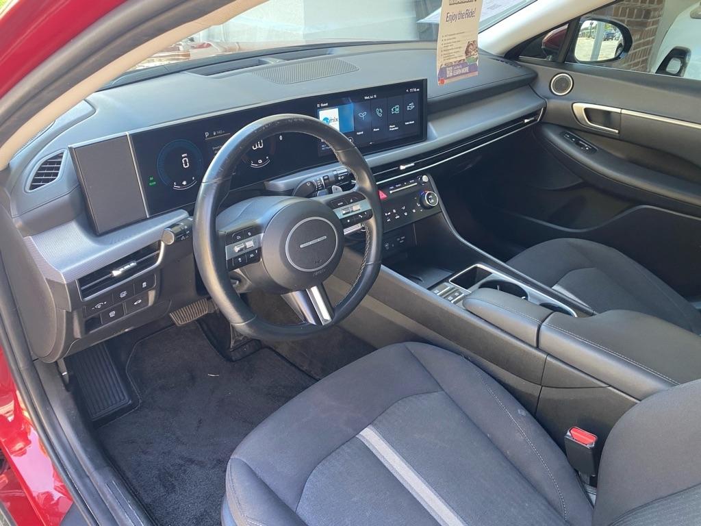 Hyundai Sonata Hybrid  2024